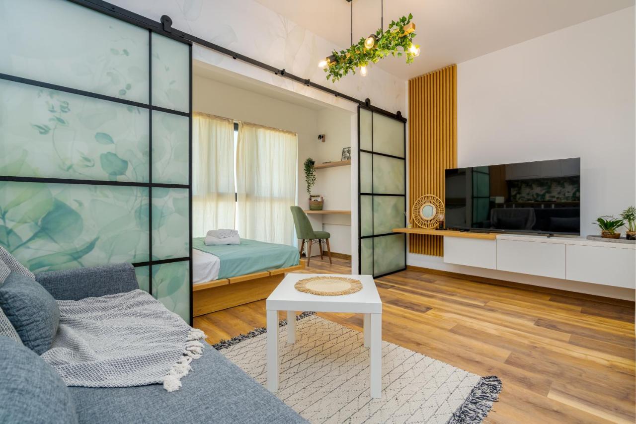 Botanic Nest Panoramic Studio Bukarest Eksteriør billede